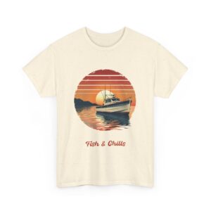Fish & Chills Retro Fishing Sunset Vintage Distressed Fisherman Boat Outdoors Angler Unisex Heavy Cotton Tee