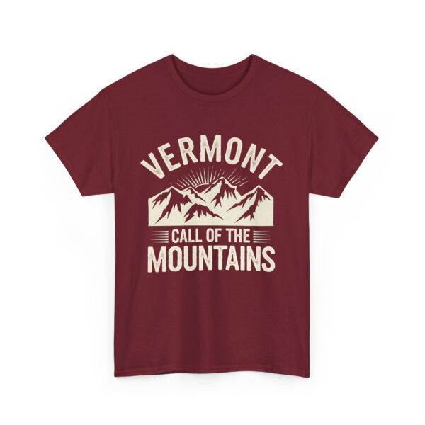 Vermont Call of the Mountains Retro Vintage Distressed Sunset Art Design Unisex Heavy Cotton Tee