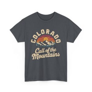 Colorado Call of the Mountains Retro Vintage Distressed Sunset Art Design Unisex Heavy Cotton Tee